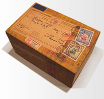 The antique egg mailing box